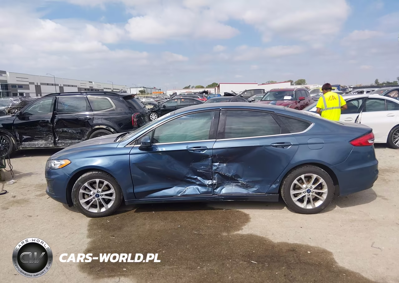 2019 Ford Fusion Se VIN:3FA6P0H73KR218904 - 14