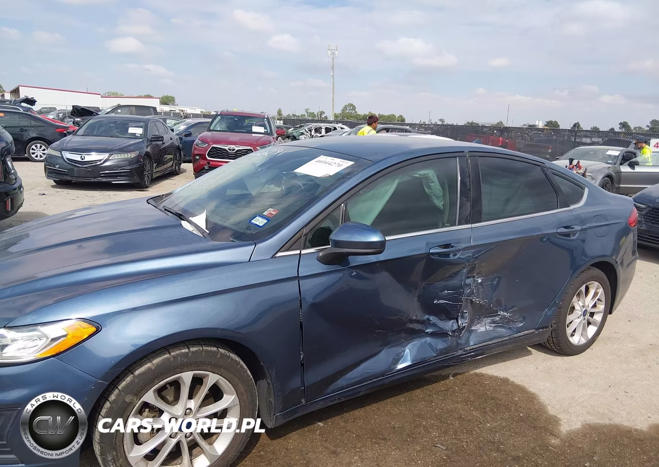 2019 Ford Fusion Se VIN:3FA6P0H73KR218904 - 6