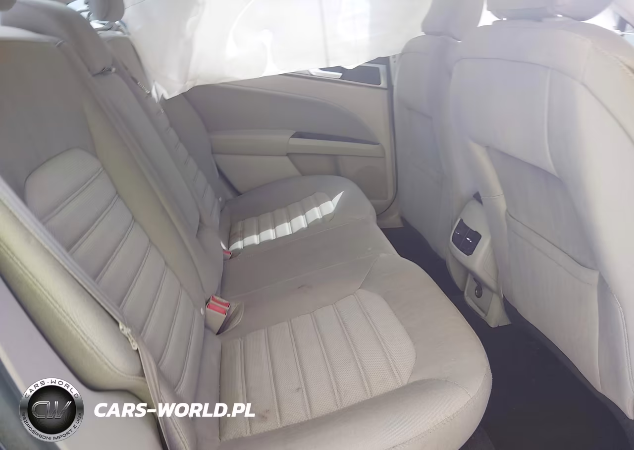 2019 Ford Fusion Se VIN:3FA6P0H73KR218904 - 8
