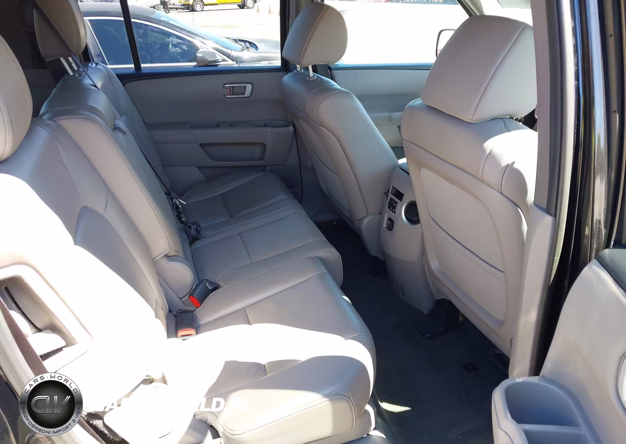 2015 Honda Pilot Ex-L VIN:5FNYF4H75FB051935 - 8