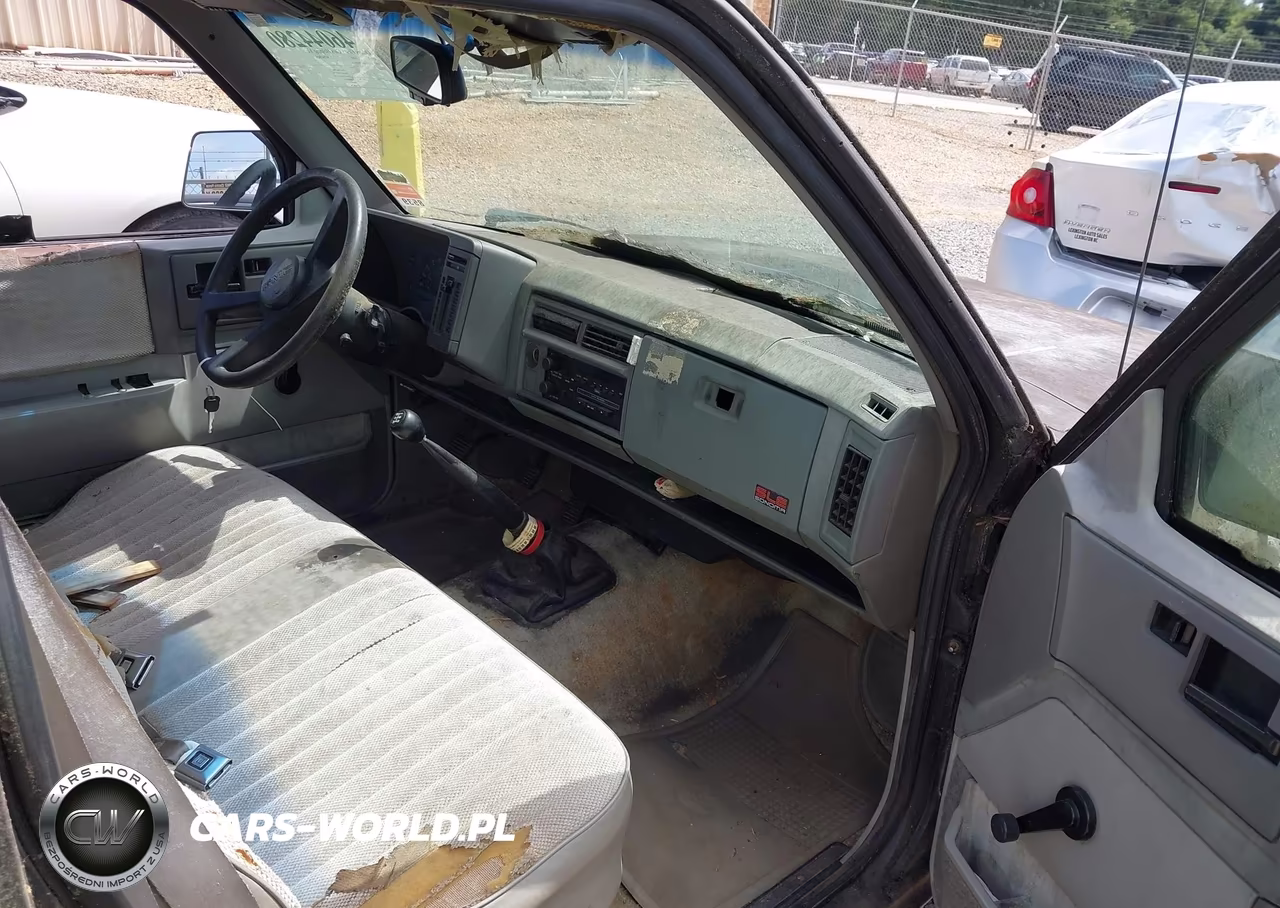 1993 GMC Sonoma VIN:1GTCS14R3P8520422 - 5