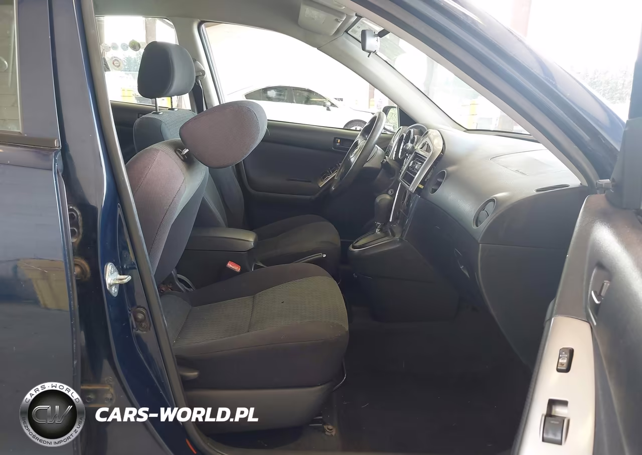 2005 Toyota Matrix VIN:2T1KR32E25C399516 - 5