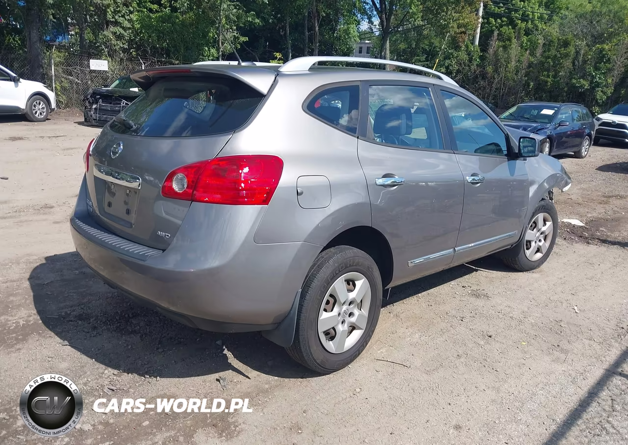 2014 Nissan Rogue Select S VIN:JN8AS5MV2EW717266 - 4