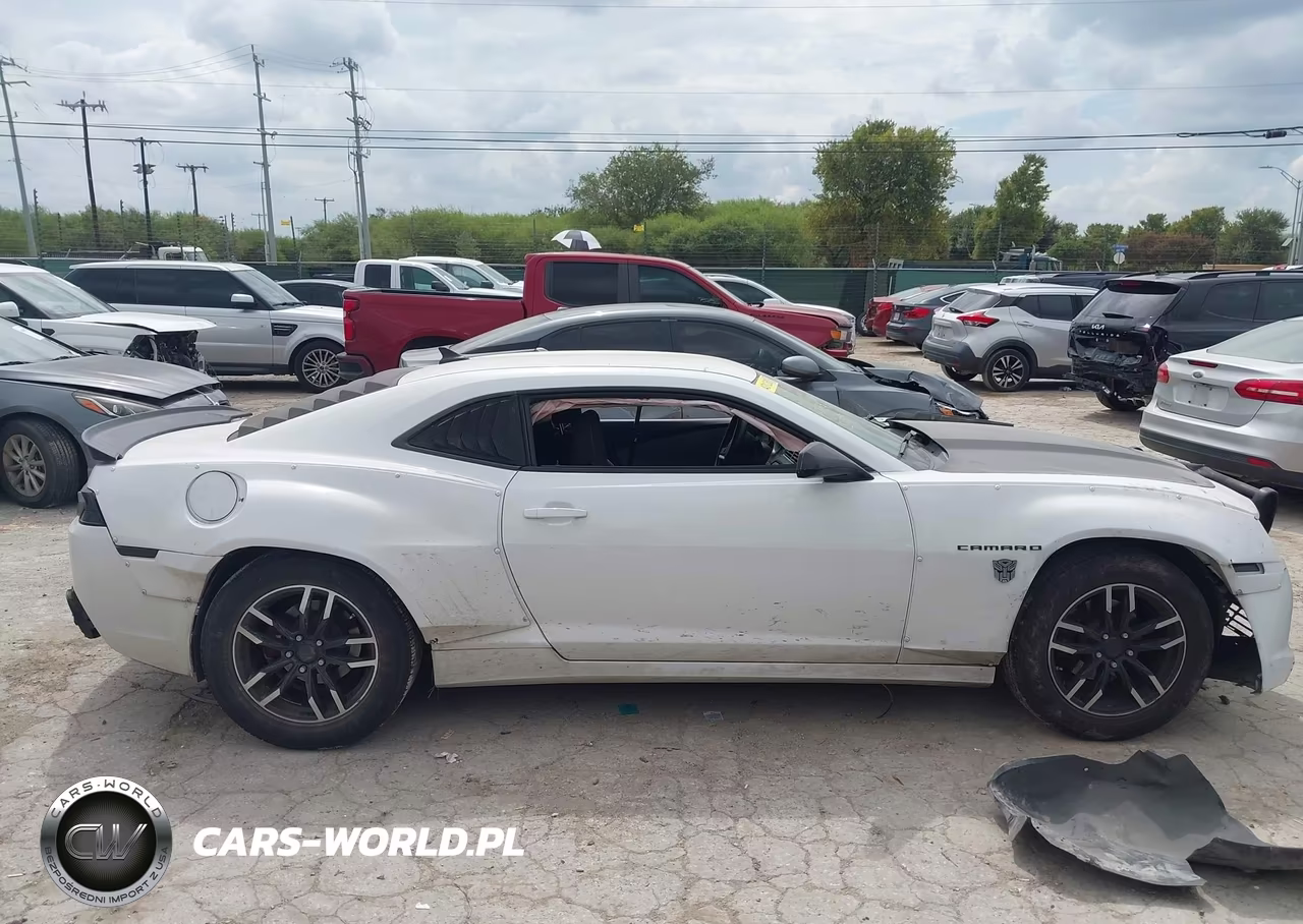 2014 Chevrolet Camaro 1Ls VIN:2G1FE1E32E9186599 - 12