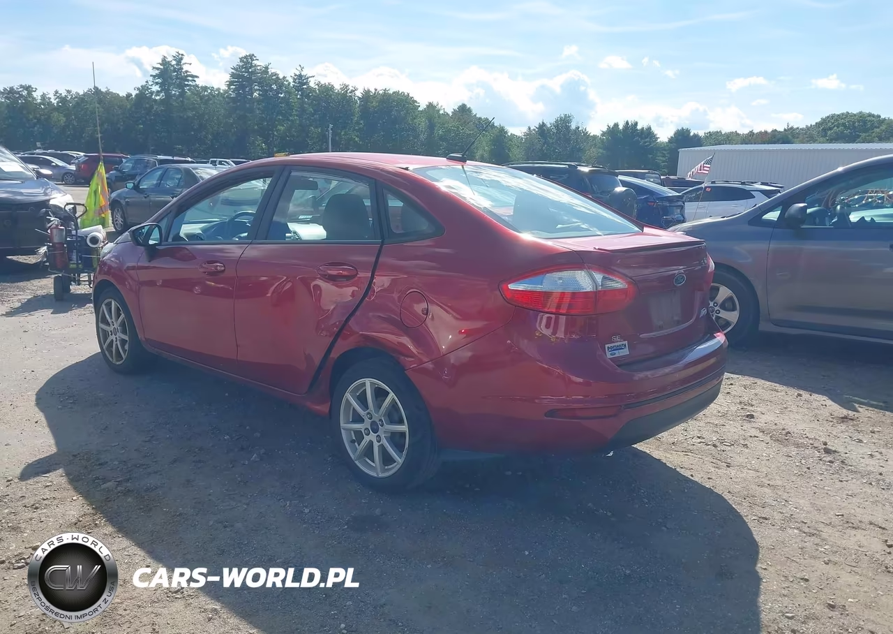 2015 Ford Fiesta Se VIN:3FADP4BJ7FM196699 - 3