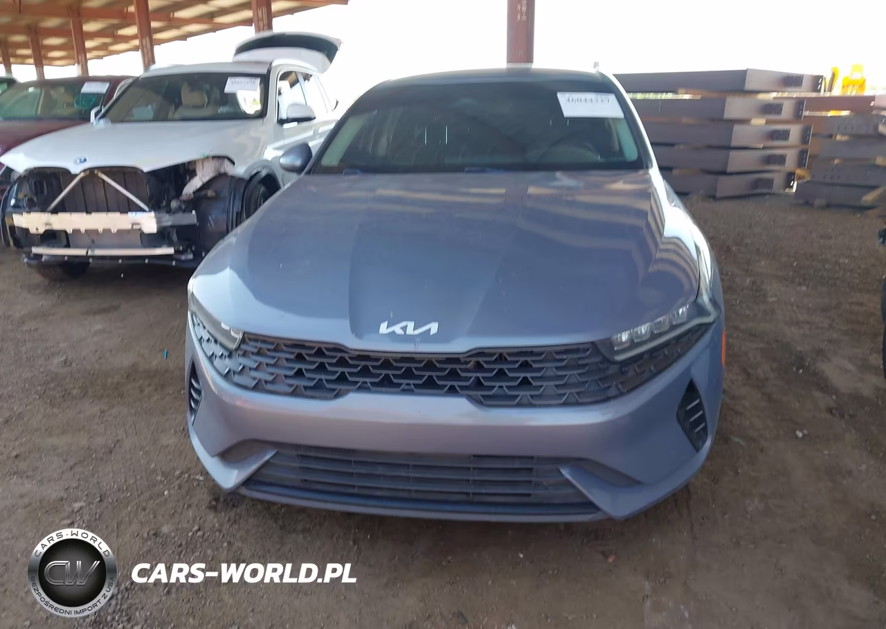 2022 Kia K5 Lxs VIN:5XXG14J25NG130395 - 13