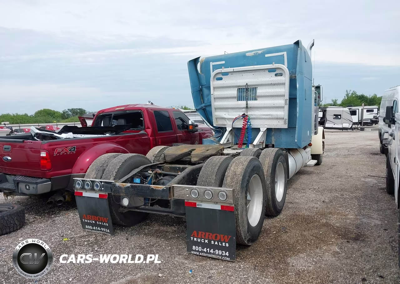 2001 Peterbilt 379 VIN:1XP5DB9X51D528390 - 4