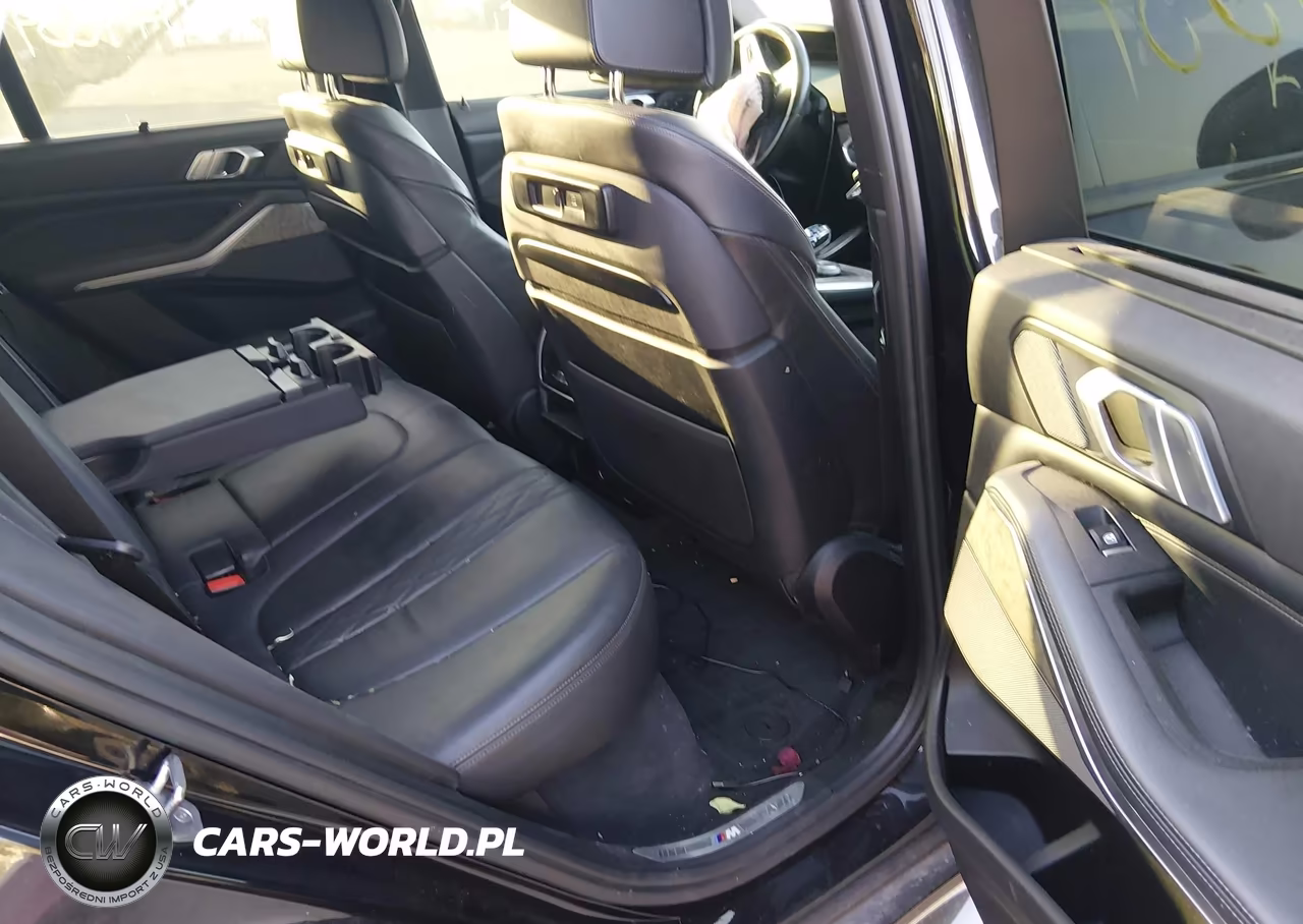 2019 BMW X5 xDrive50I VIN:5UXJU2C59KLN64323 - 8