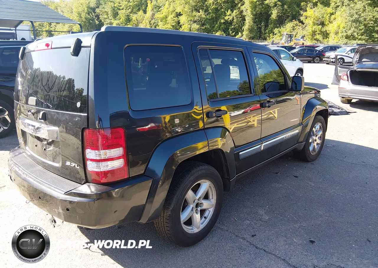 2008 Jeep Liberty Limited Edition VIN:1J8GN58K38W265712 - 4