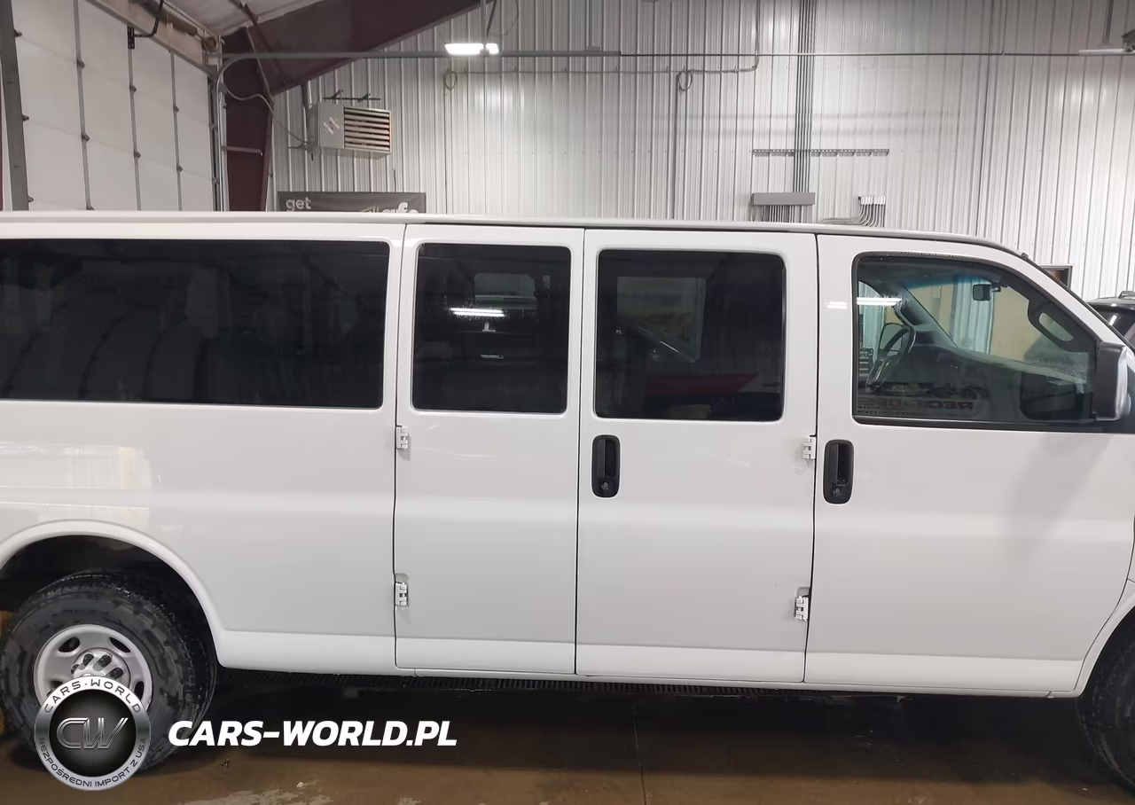 2019 Chevrolet Express 3500 Ls VIN:1GAZGNFG4K1293721 - 14