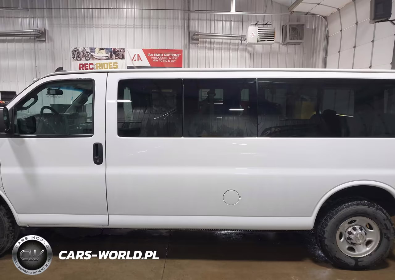 2019 Chevrolet Express 3500 Ls VIN:1GAZGNFG4K1293721 - 15