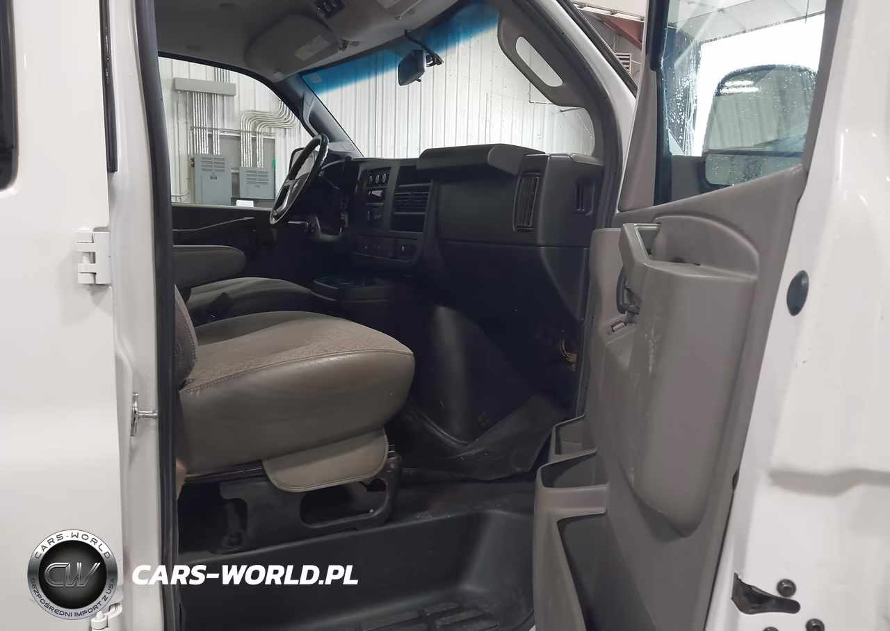 2019 Chevrolet Express 3500 Ls VIN:1GAZGNFG4K1293721 - 5