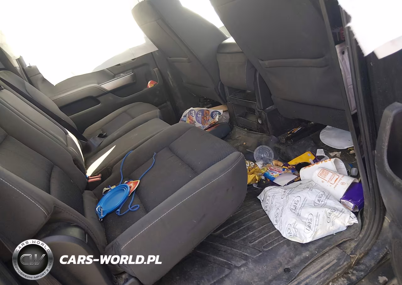 2017 Chevrolet Silverado 1500 1Lt VIN:3GCUKREC2HG396409 - 8