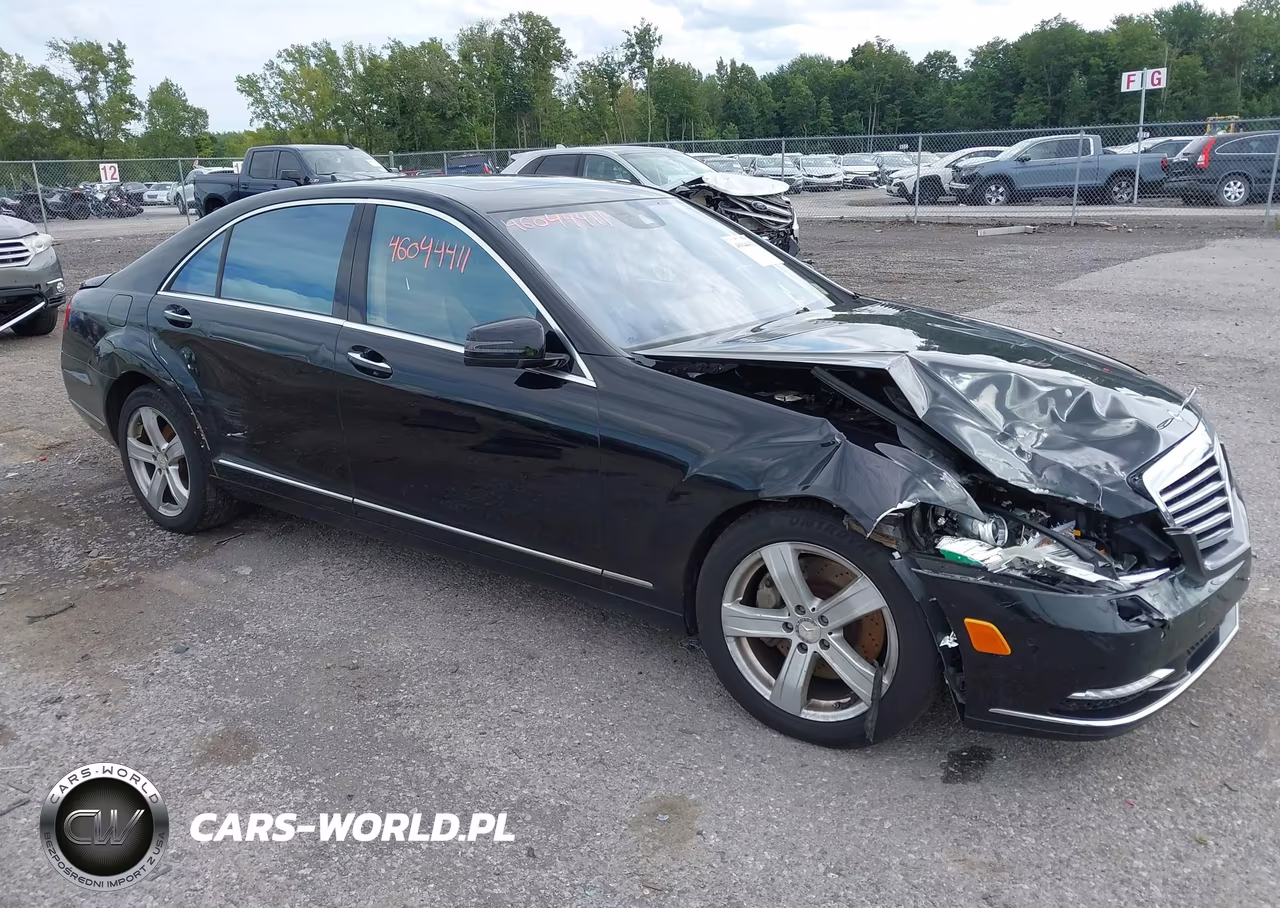 2011 Mercedes-Benz S 550 4Matic