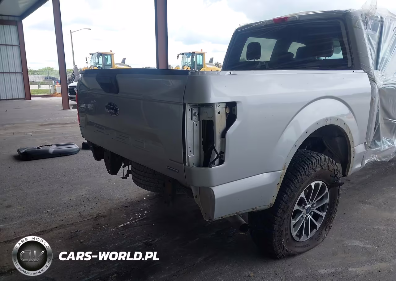 2019 Ford F-150 Xlt VIN:1FTEW1CP9KFA39317 - 18