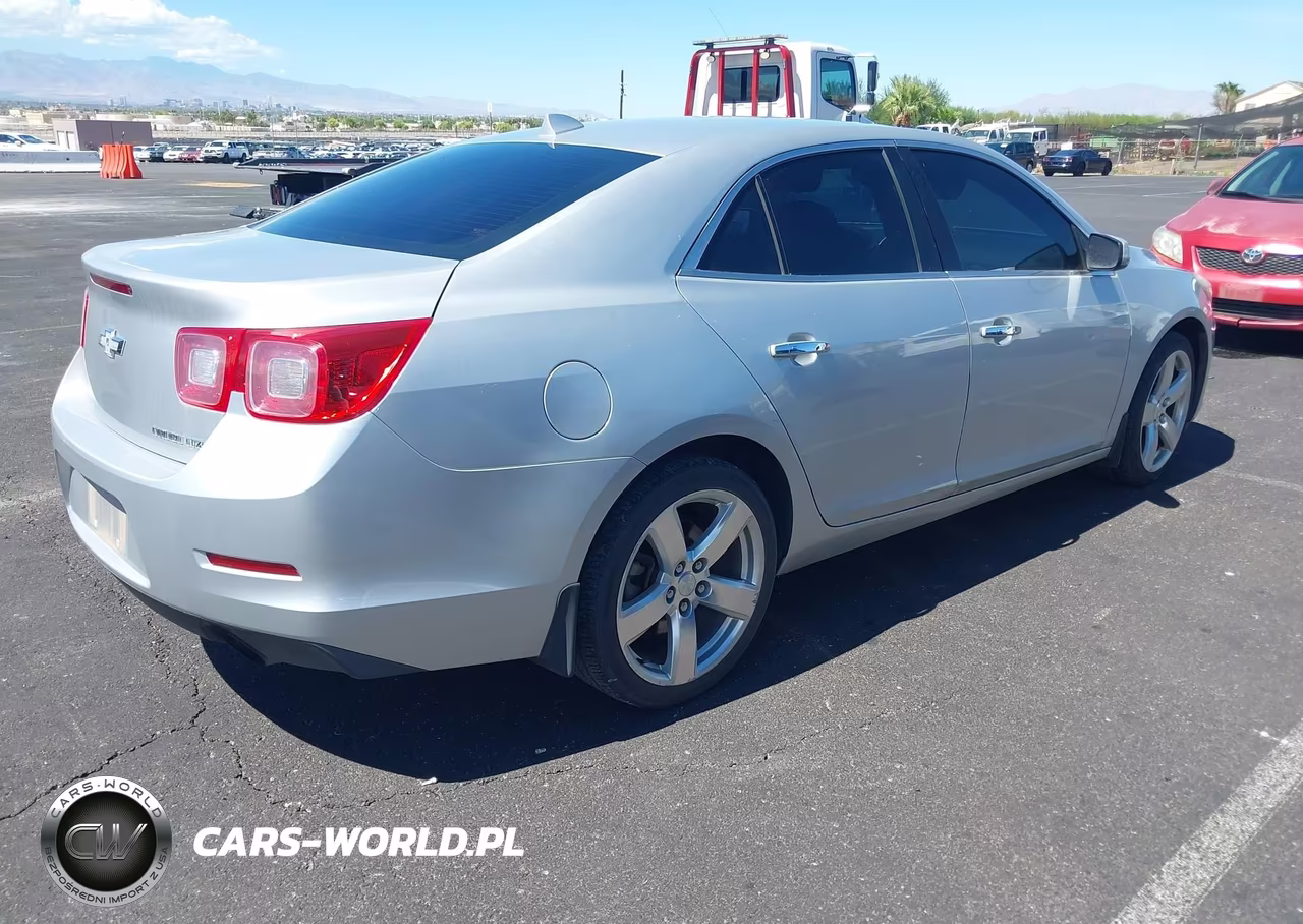 2014 Chevrolet Malibu 2Lz VIN:1G11J5SX9EF124600 - 4