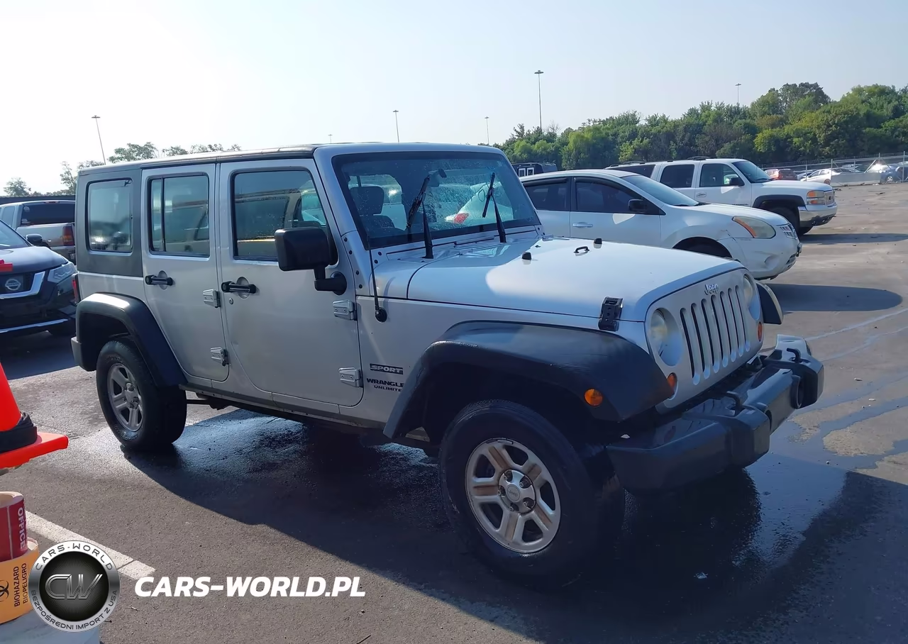 2010 Jeep Wrangler Unlimited Sport Rhd VIN:1J4BZ3H19AL213715 - 13