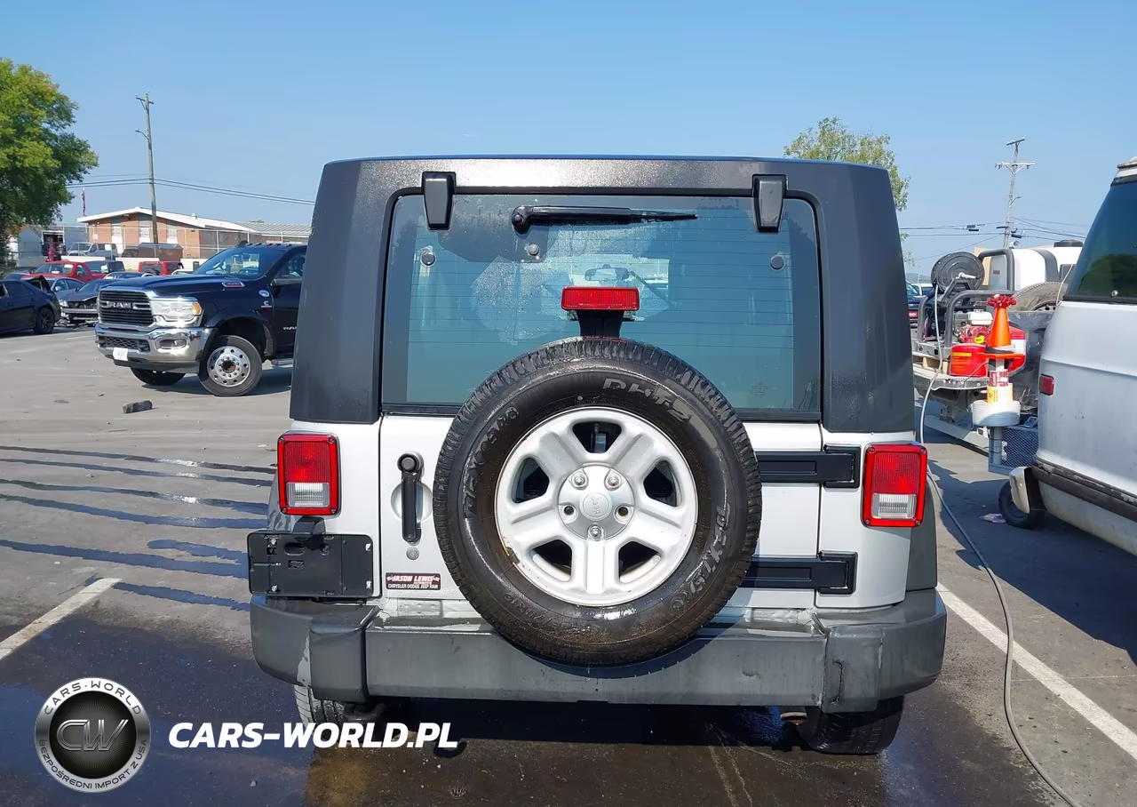 2010 Jeep Wrangler Unlimited Sport Rhd VIN:1J4BZ3H19AL213715 - 16