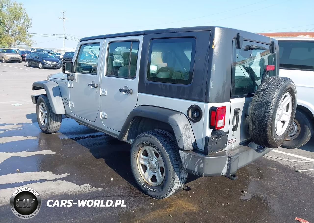 2010 Jeep Wrangler Unlimited Sport Rhd VIN:1J4BZ3H19AL213715 - 3