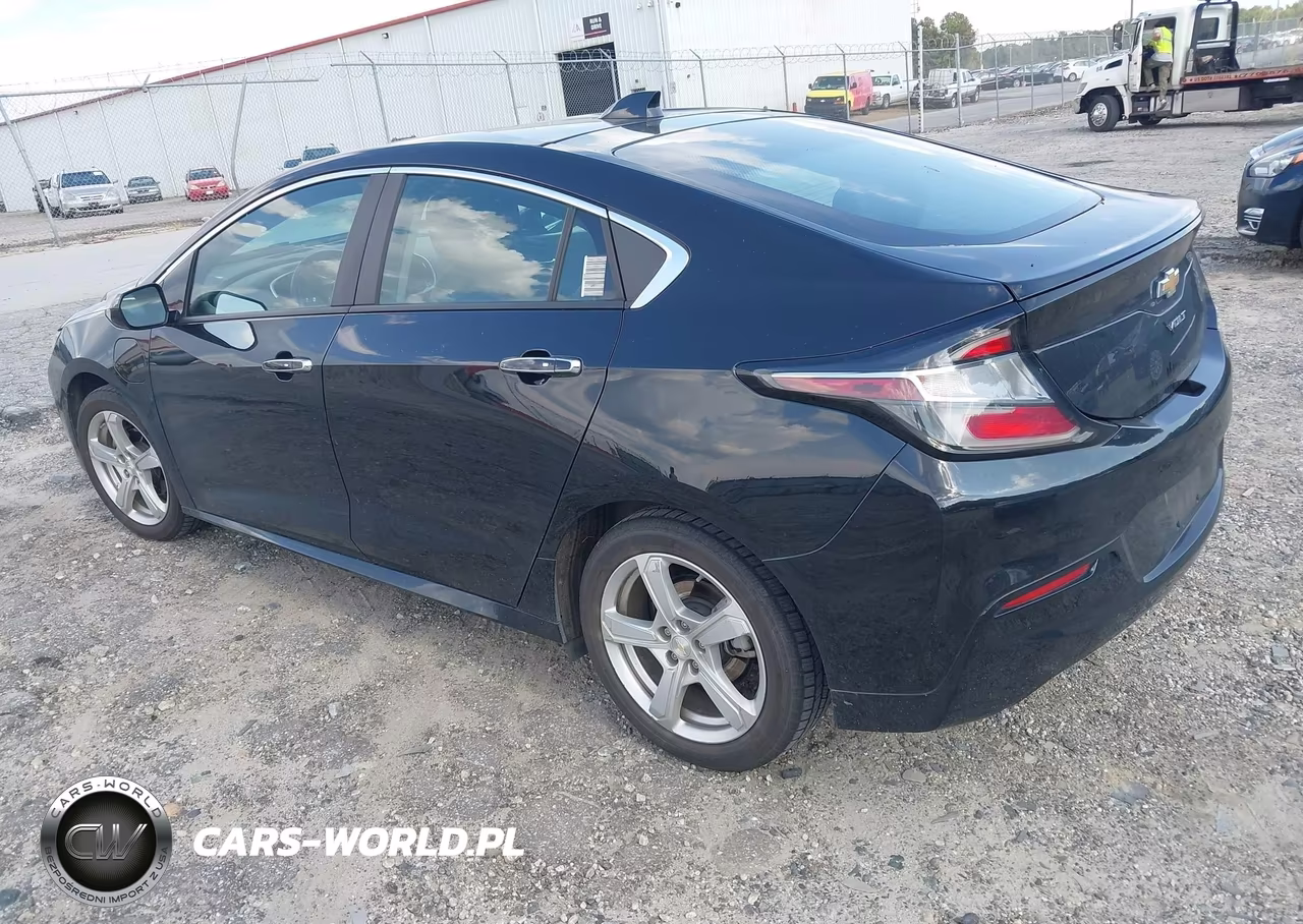 2018 Chevrolet Volt Lt VIN:1G1RA6S50JU149608 - 3