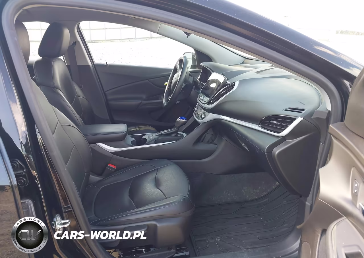 2018 Chevrolet Volt Lt VIN:1G1RA6S50JU149608 - 5