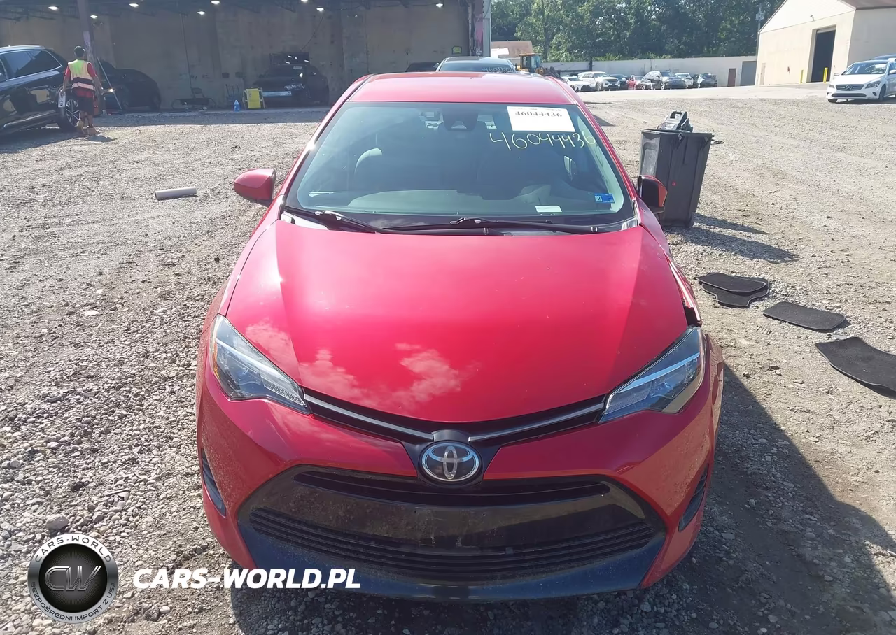 2019 Toyota Corolla Le VIN:2T1BURHE7KC233089 - 12