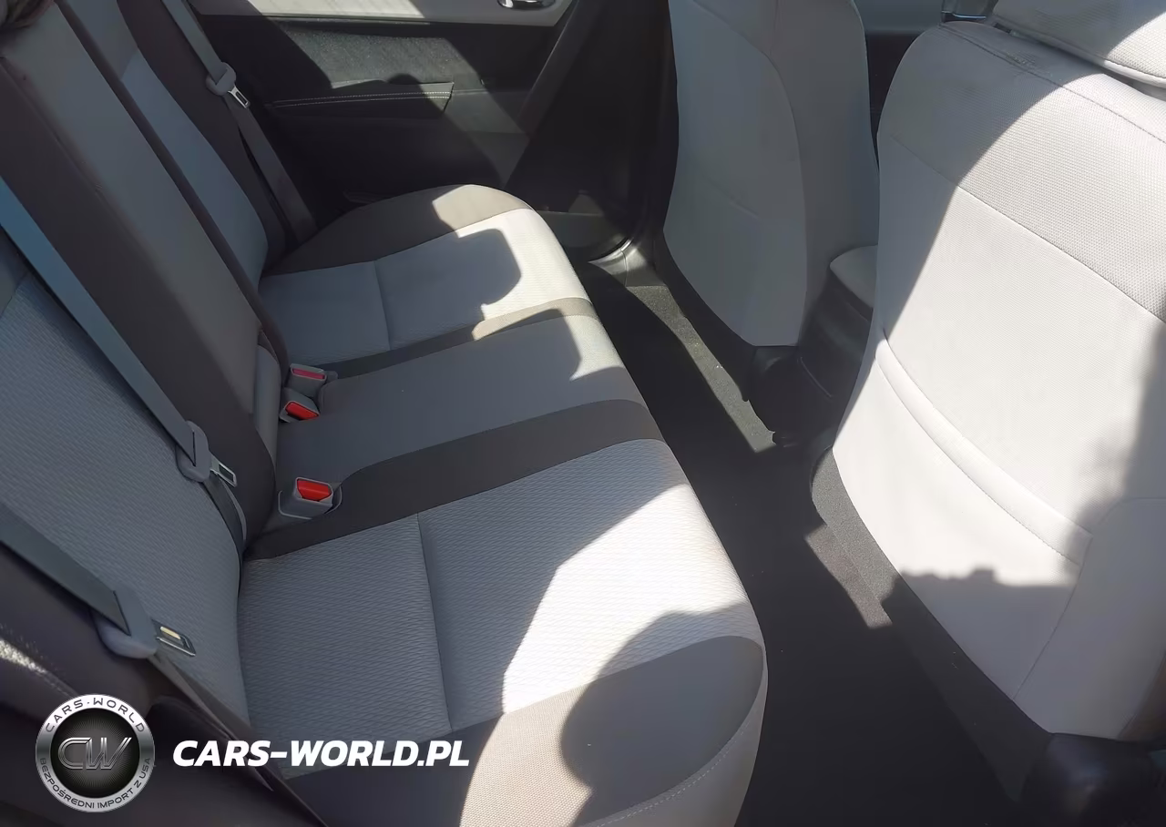 2019 Toyota Corolla Le VIN:2T1BURHE7KC233089 - 8