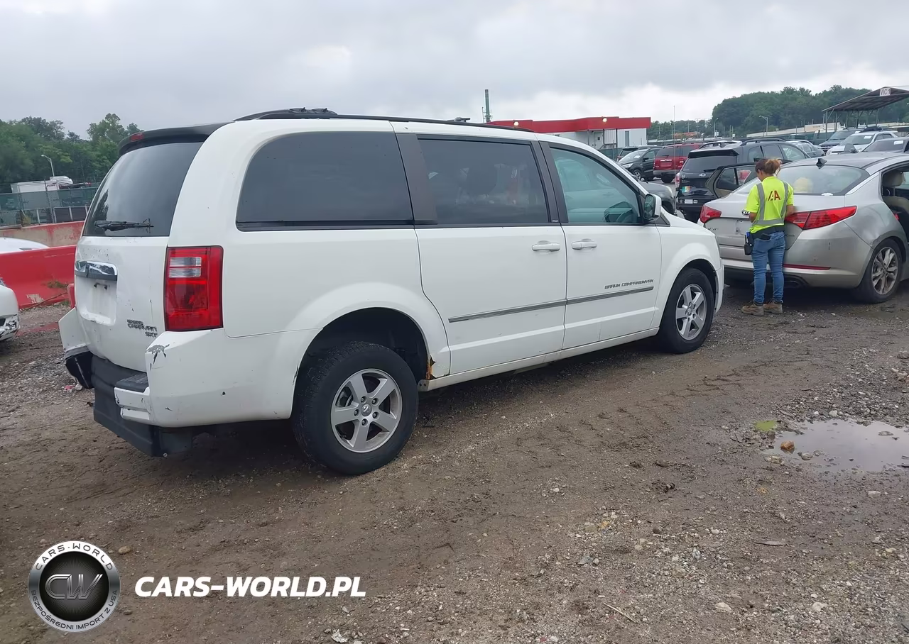 2010 Dodge Grand Caravan Sxt VIN:2D4RN5D15AR215814 - 4
