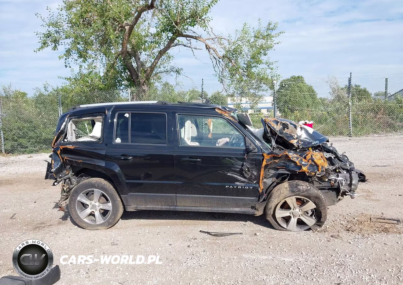2017 Jeep Patriot High Altitude Fwd VIN:1C4NJPFA2HD211488 - 12