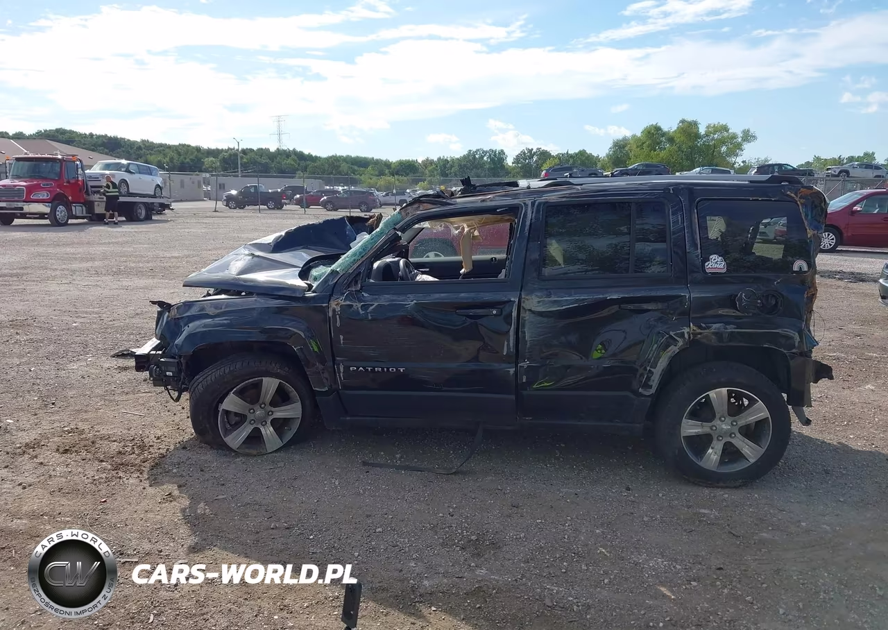 2017 Jeep Patriot High Altitude Fwd VIN:1C4NJPFA2HD211488 - 13