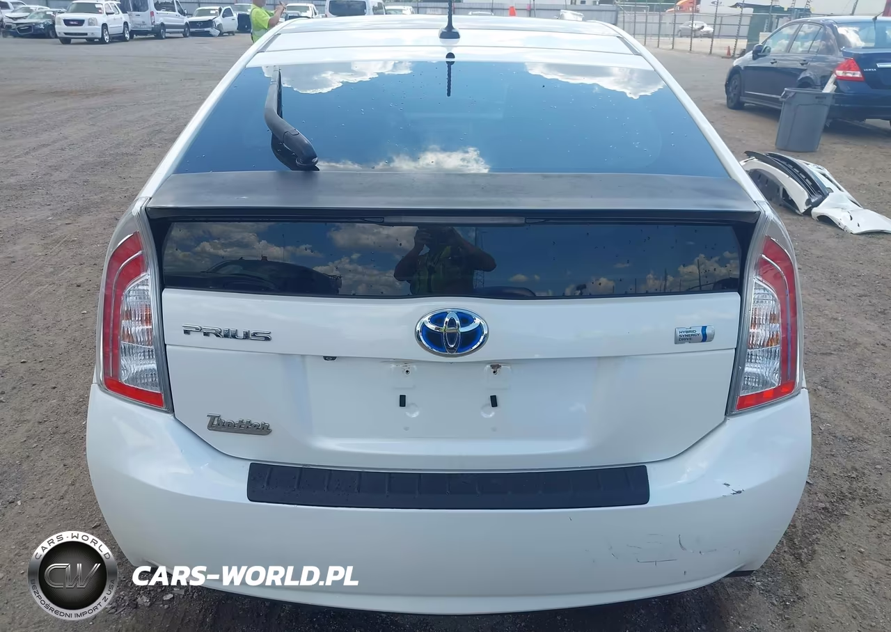 2012 Toyota Prius Three VIN:JTDKN3DU1C1610562 - 17