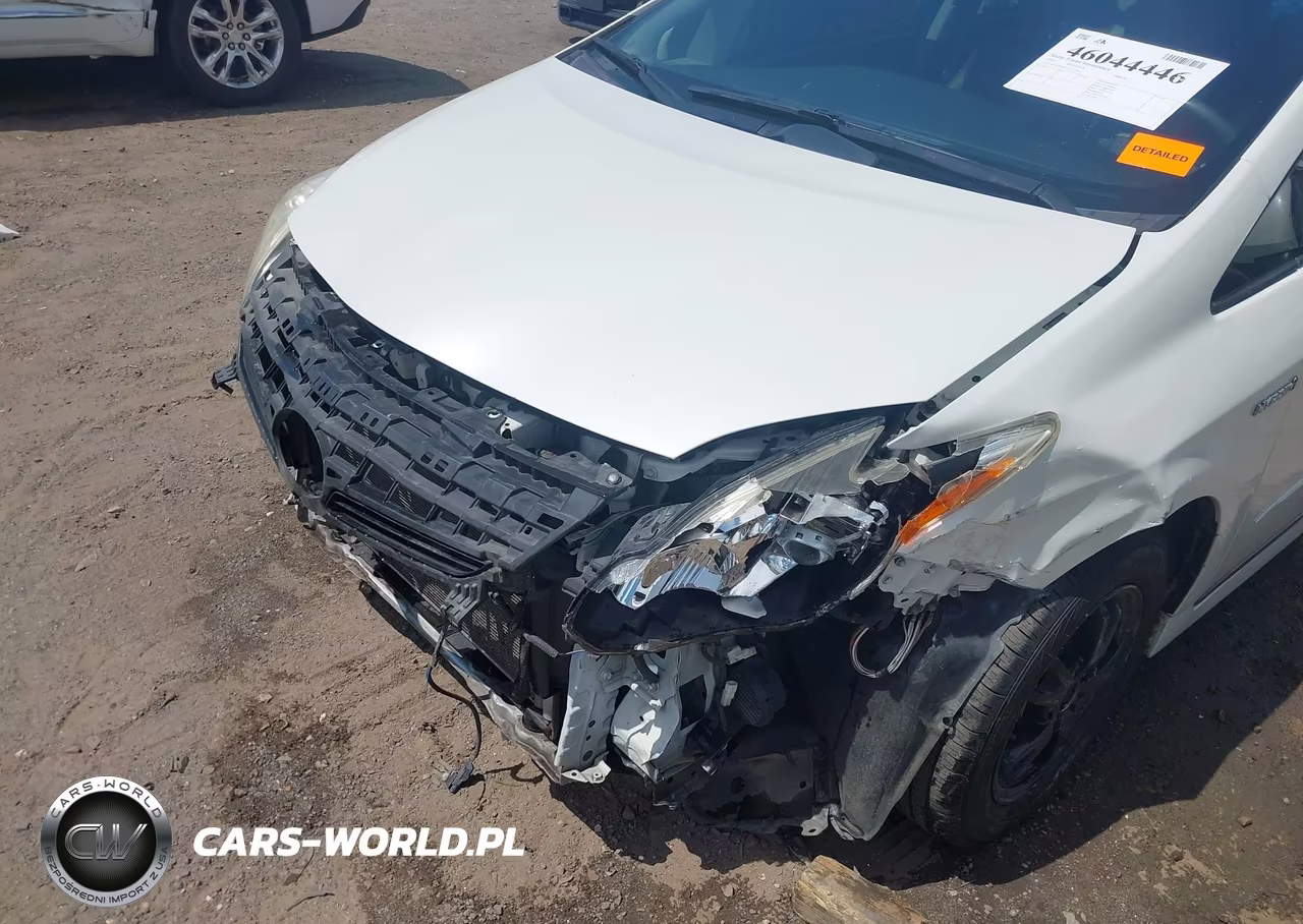 2012 Toyota Prius Three VIN:JTDKN3DU1C1610562 - 6