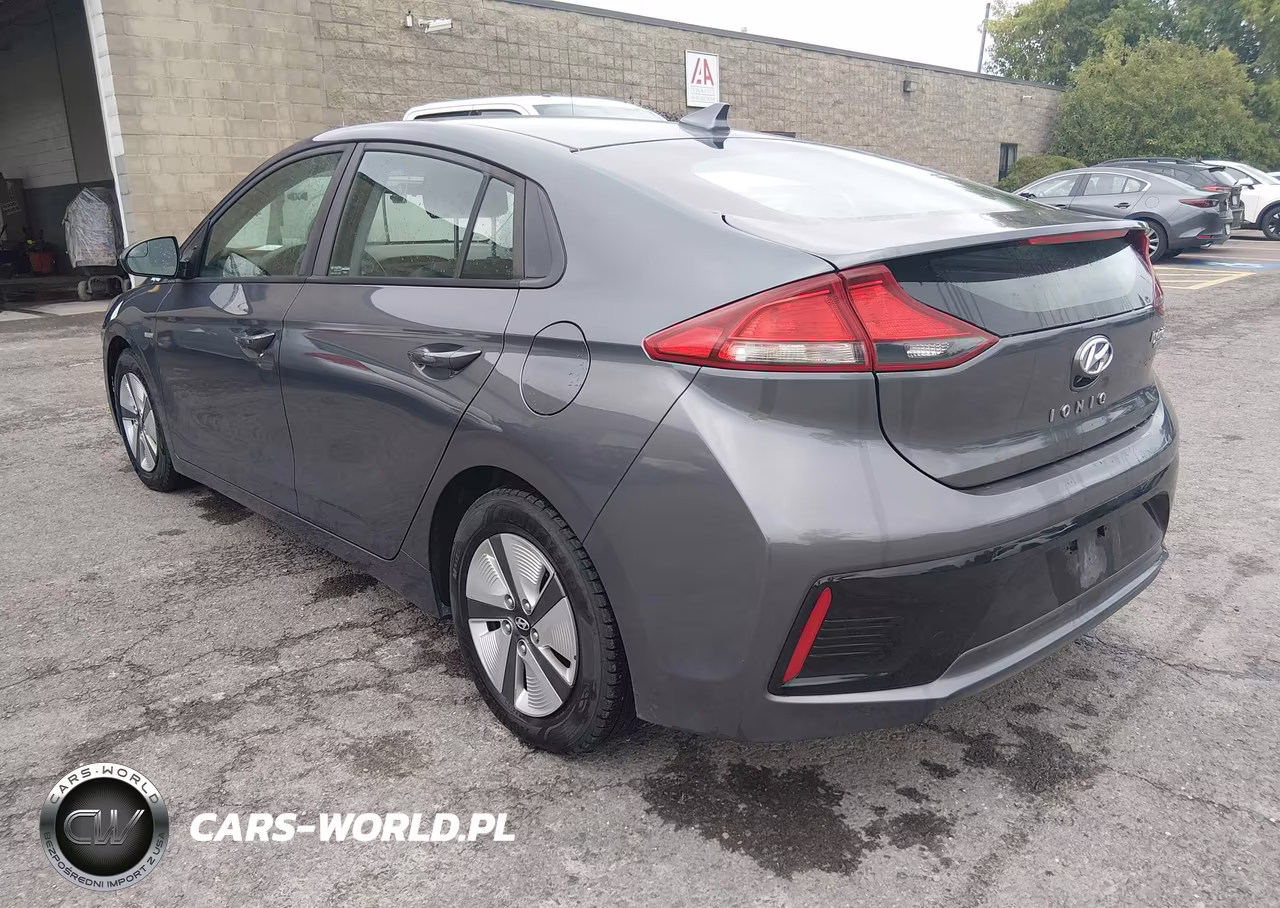 2018 Hyundai Ioniq Hybrid Blue VIN:KMHC65LC7JU100987 - 3