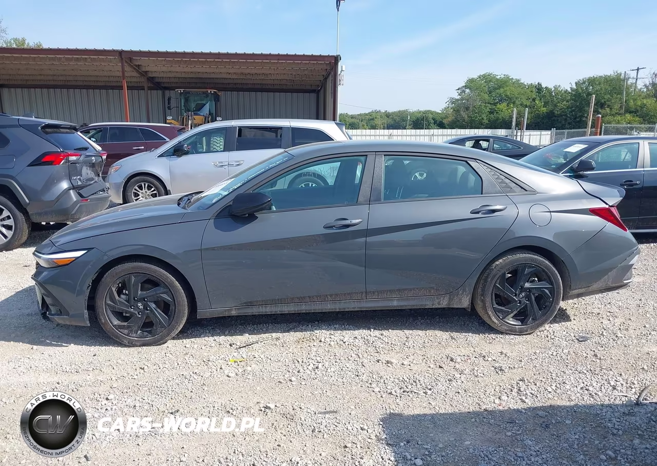 2026 Hyundai Elantra Sel Sport VIN:KMHLM4DG6TU163857 - 14