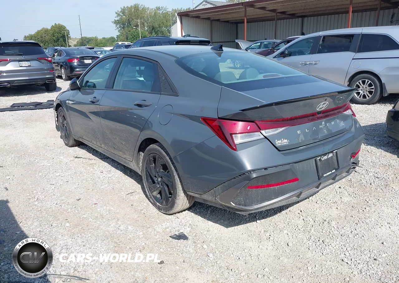 2026 Hyundai Elantra Sel Sport VIN:KMHLM4DG6TU163857 - 3