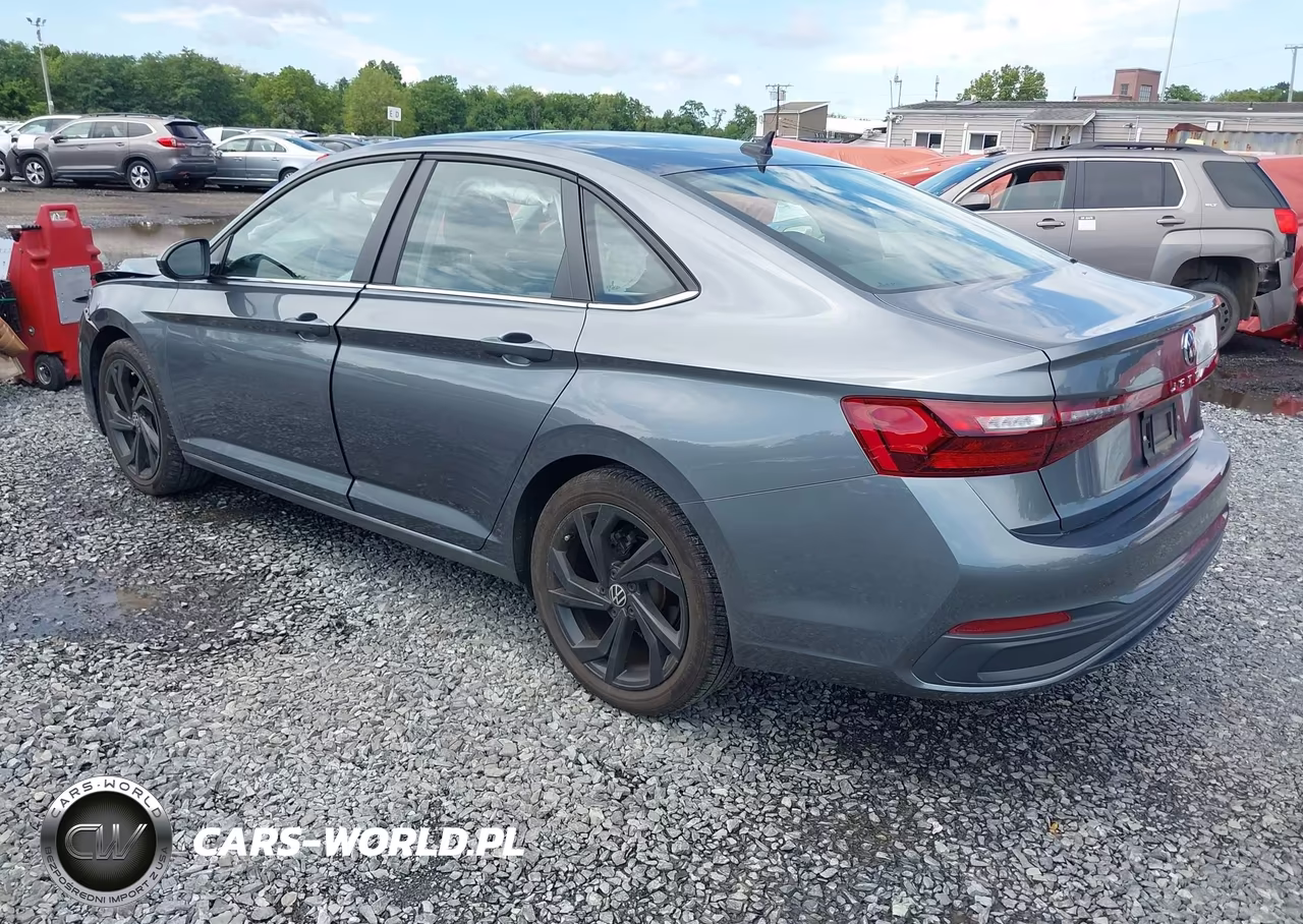 2025 Volkswagen Jetta 1.5T Se VIN:3VW7X7BU7SM043167 - 3