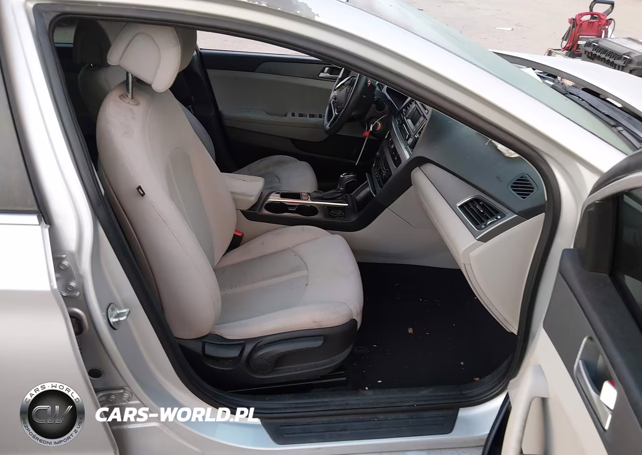 2017 Hyundai Sonata VIN:5NPE24AF8HH533108 - 5