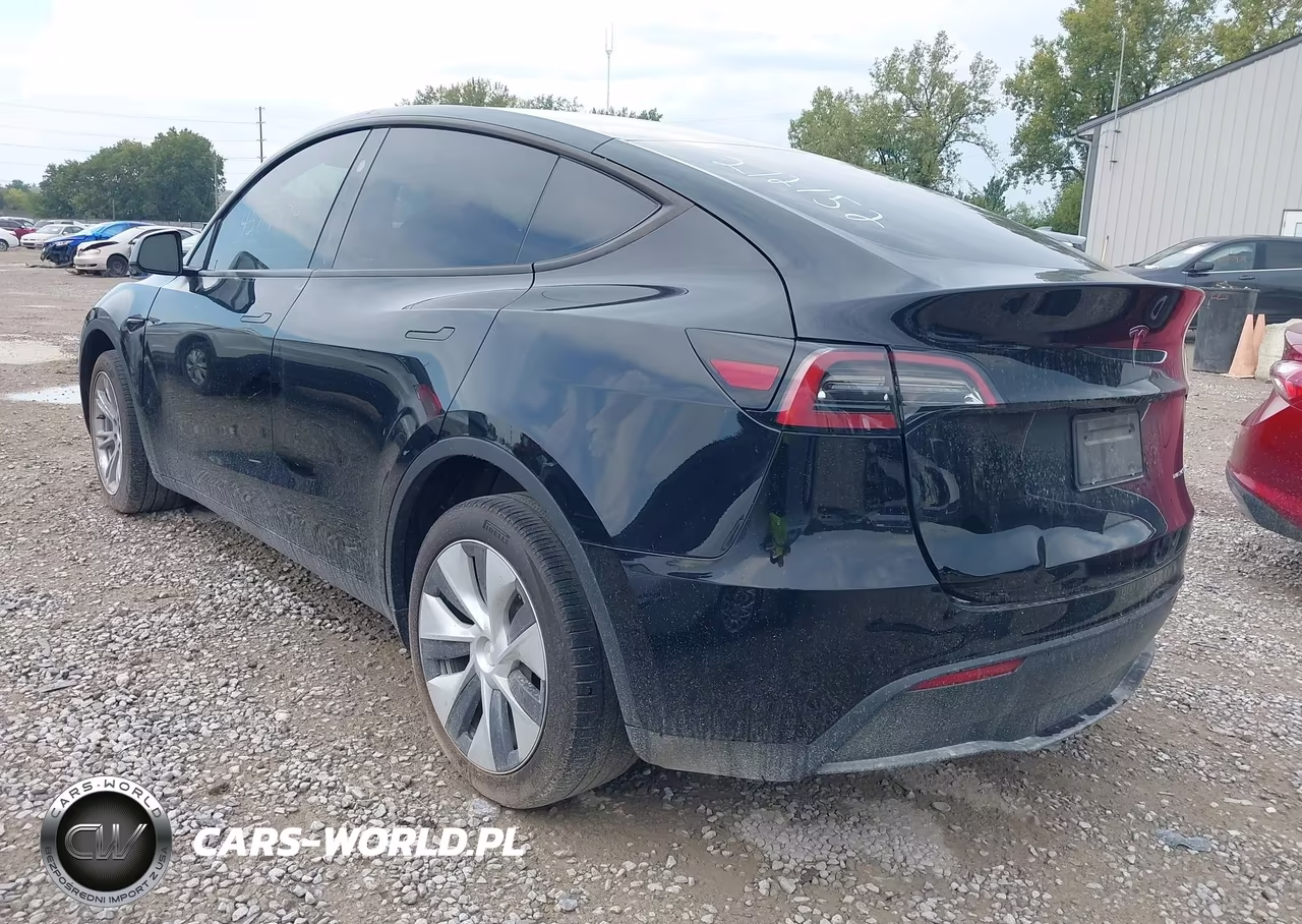 2023 Tesla Model Y Awd-Long Range Dual Motor All-Wheel Drive VIN:7SAYGDEEXPA212152 - 3