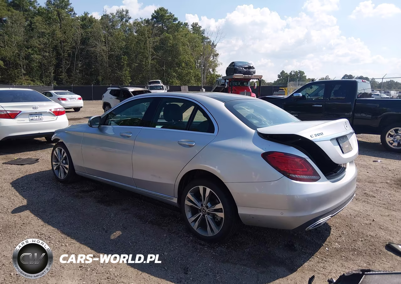 2021 Mercedes-Benz C 300 4Matic VIN:W1KWF8EB2MR609826 - 3