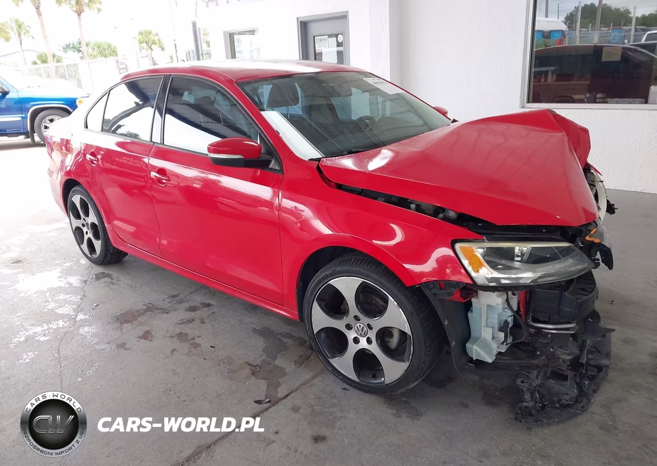 2014 Volkswagen Jetta 1.8T Se – zdjęcie 1 z 17