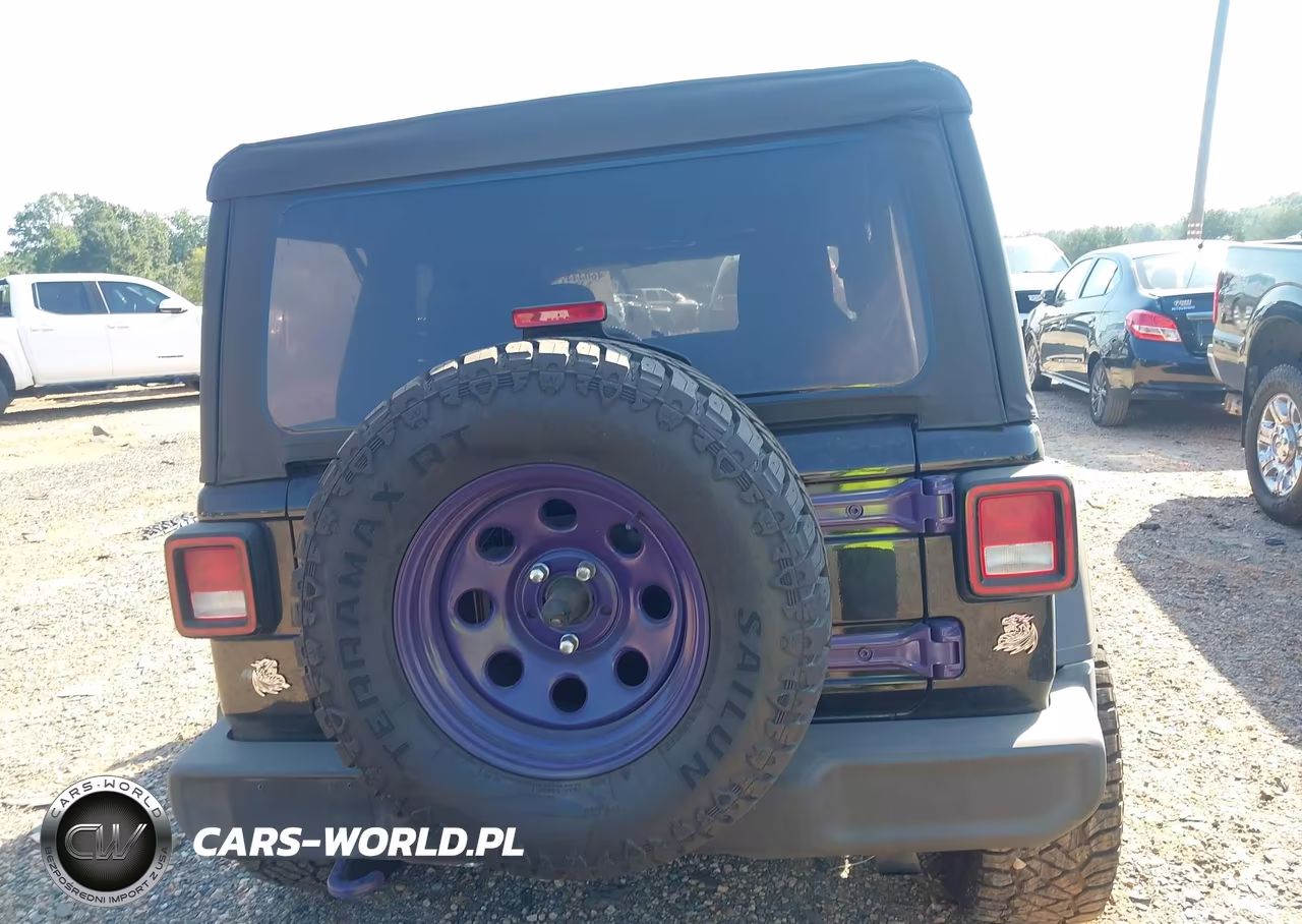 2021 Jeep Wrangler Unlimited Sport 4X4 VIN:1C4HJXDN4MW530831 - 16