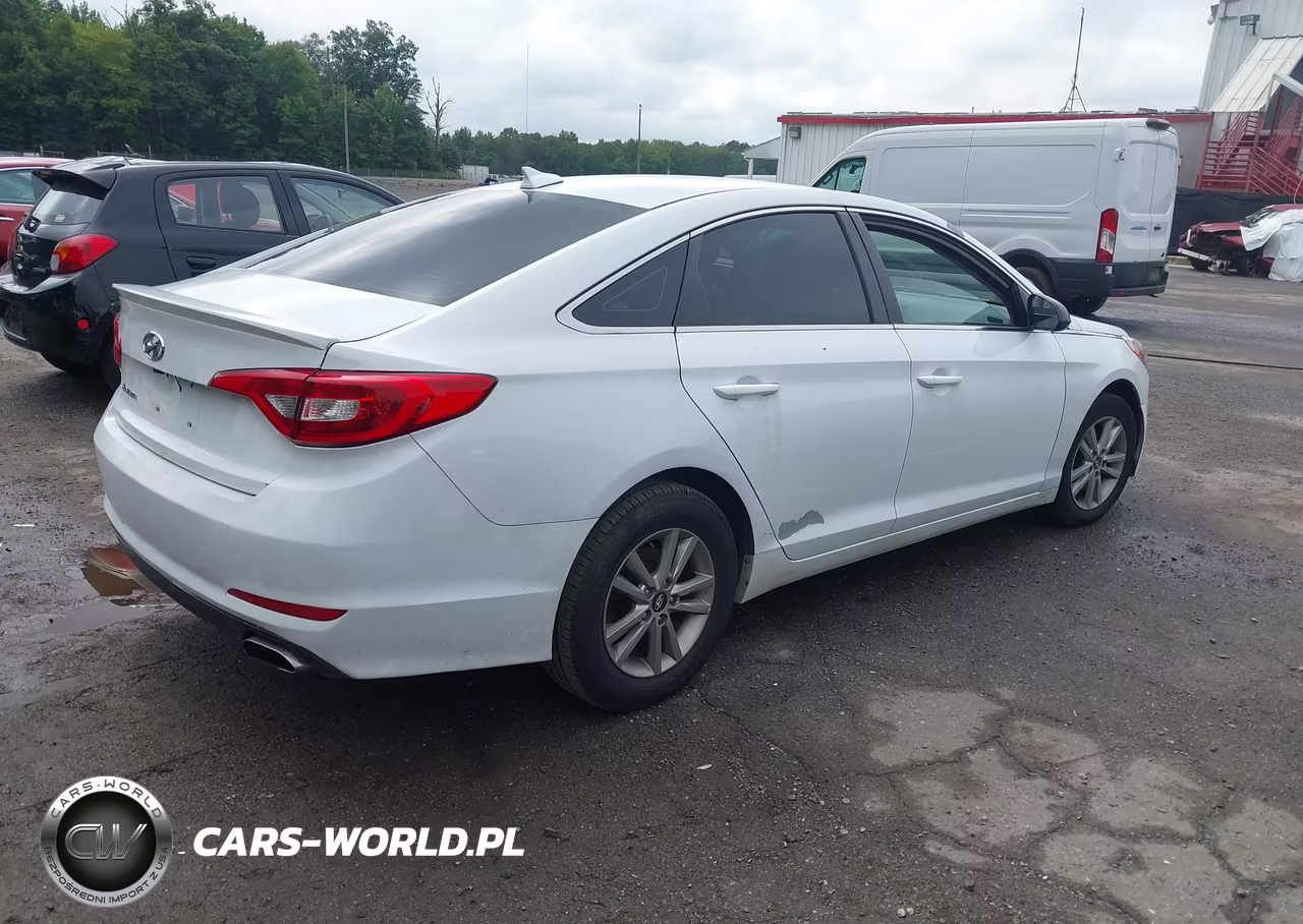 2017 Hyundai Sonata VIN:5NPE24AF2HH486934 - 4