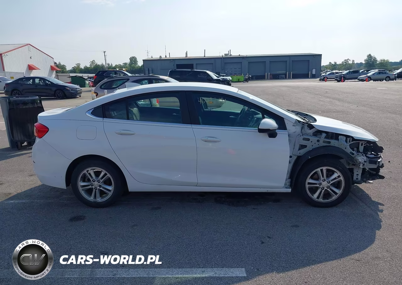 2018 Chevrolet Cruze Lt Auto VIN:1G1BE5SM9J7111803 - 13