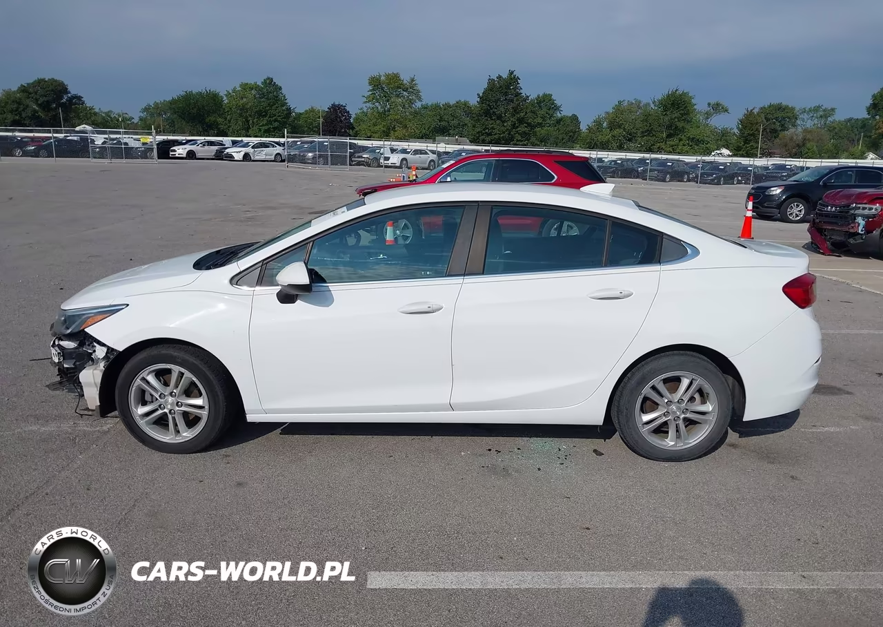 2018 Chevrolet Cruze Lt Auto VIN:1G1BE5SM9J7111803 - 14