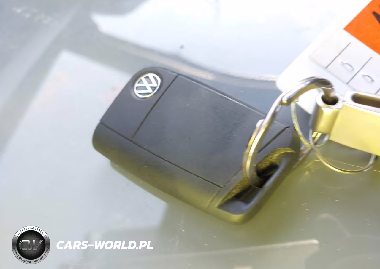2024 Volkswagen Jetta 1.5T Sport VIN:3VWBM7BU2RM063680 - 11