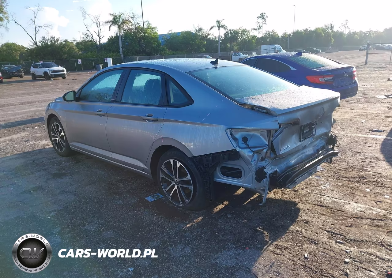 2024 Volkswagen Jetta 1.5T Sport VIN:3VWBM7BU2RM063680 - 3