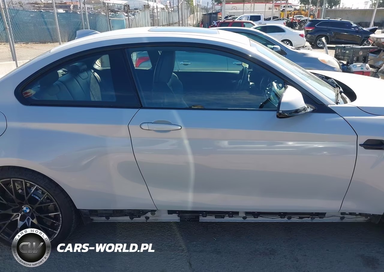 2020 BMW M2 Competition VIN:WBS2U7C00L7F42434 - 13