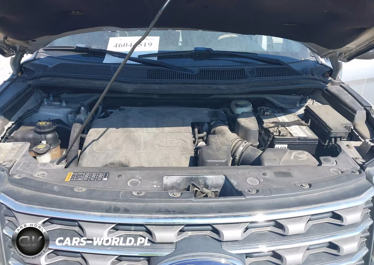 2016 Ford Explorer VIN:1FM5K8B84GGA54724 - 10