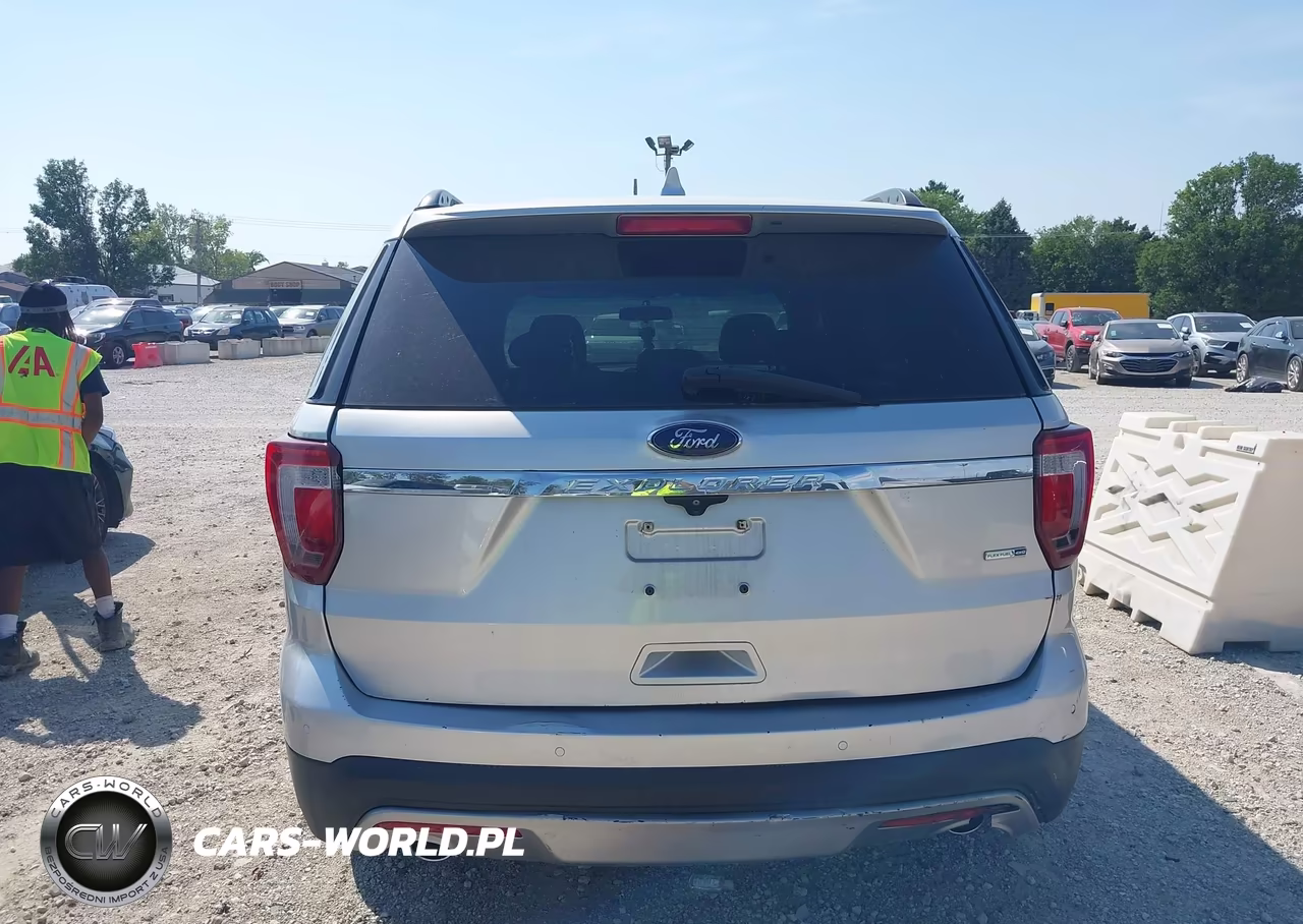 2016 Ford Explorer VIN:1FM5K8B84GGA54724 - 16