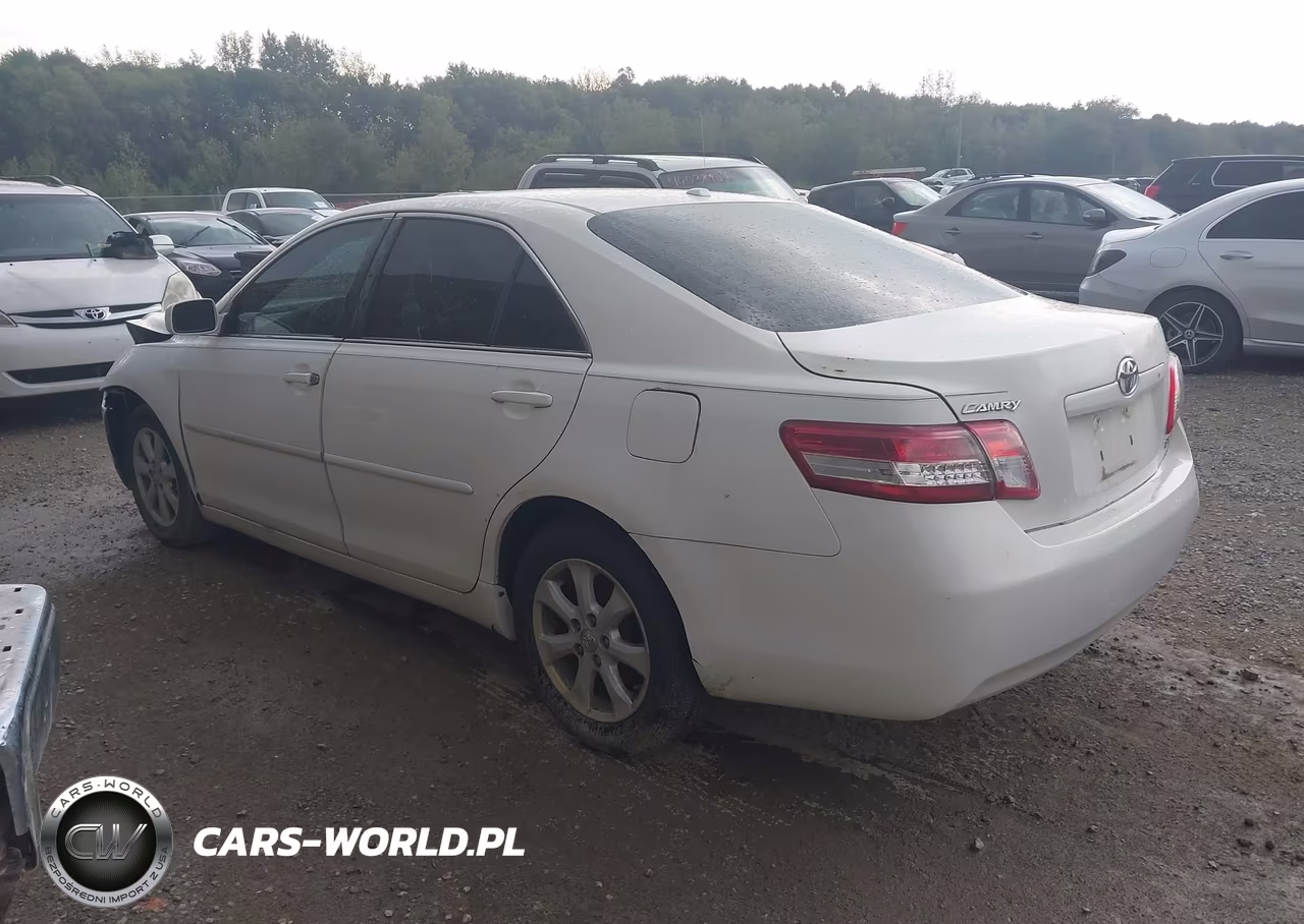 2011 Toyota Camry Le VIN:4T1BF3EKXBU763332 - 3